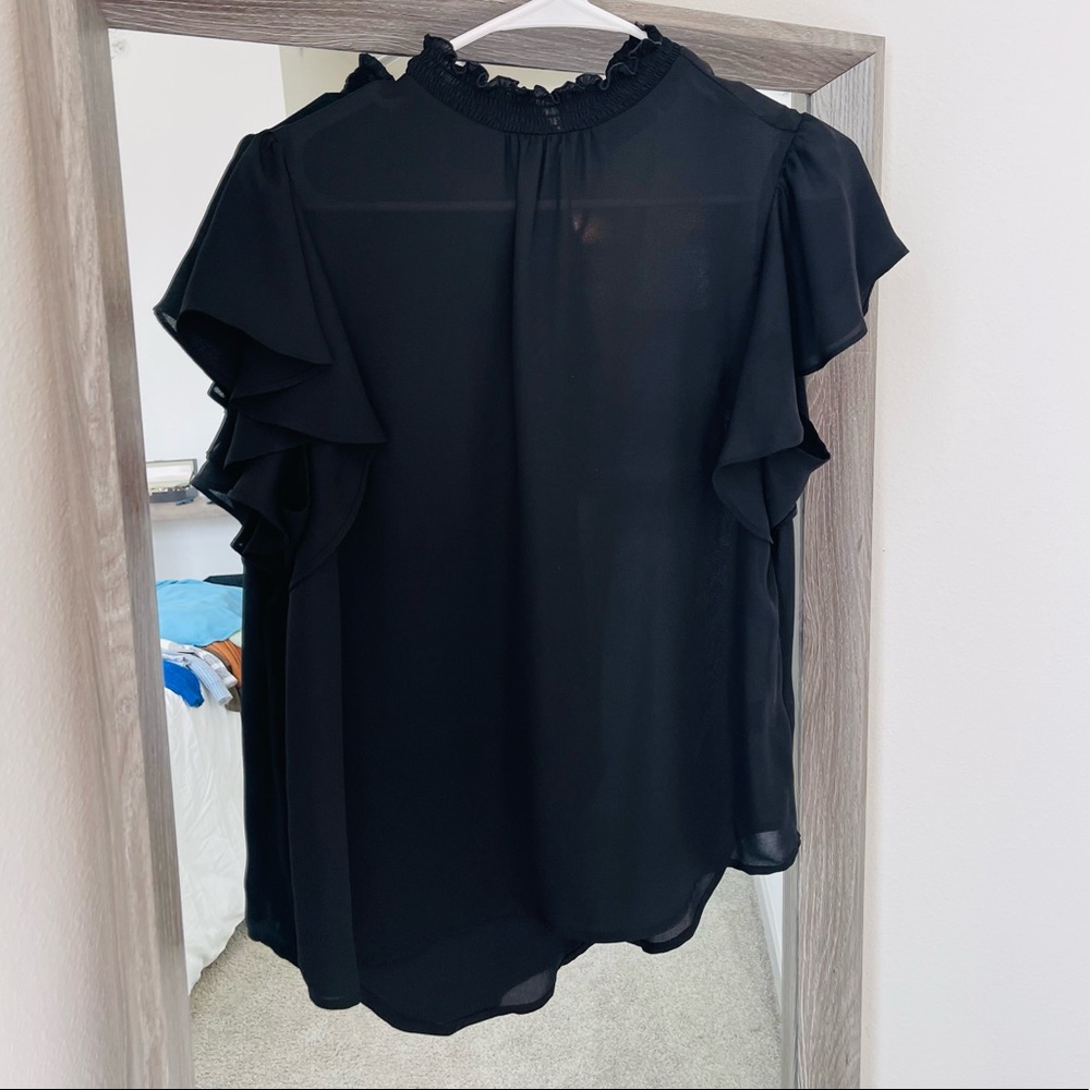 Last Chance! Apt. 9 Scallop Blouse